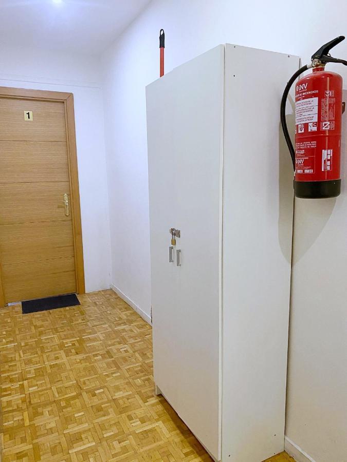 Apartamentos Smartrenting La Latina Madrid Esterno foto